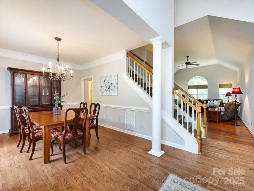 1423 Piper Court, Concord, NC 28025.  MLS# CAR4269356, YatesRealty ID 19879. Dining room right off the entry