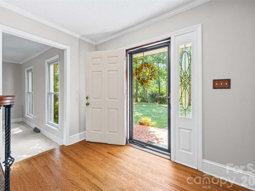 1596 Old Tara Lane, Fort Mill, SC 29708.  MLS# CAR4368167, YatesRealty ID 19879. 