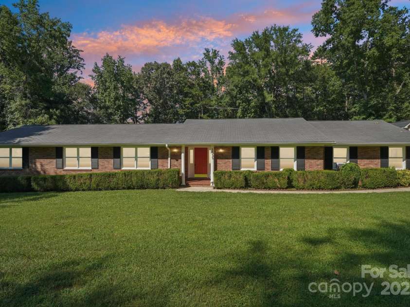 3333 Tanglewood Drive, Rock Hill, SC 29732.  MLS# CAR4276596, YatesRealty ID 1988. 