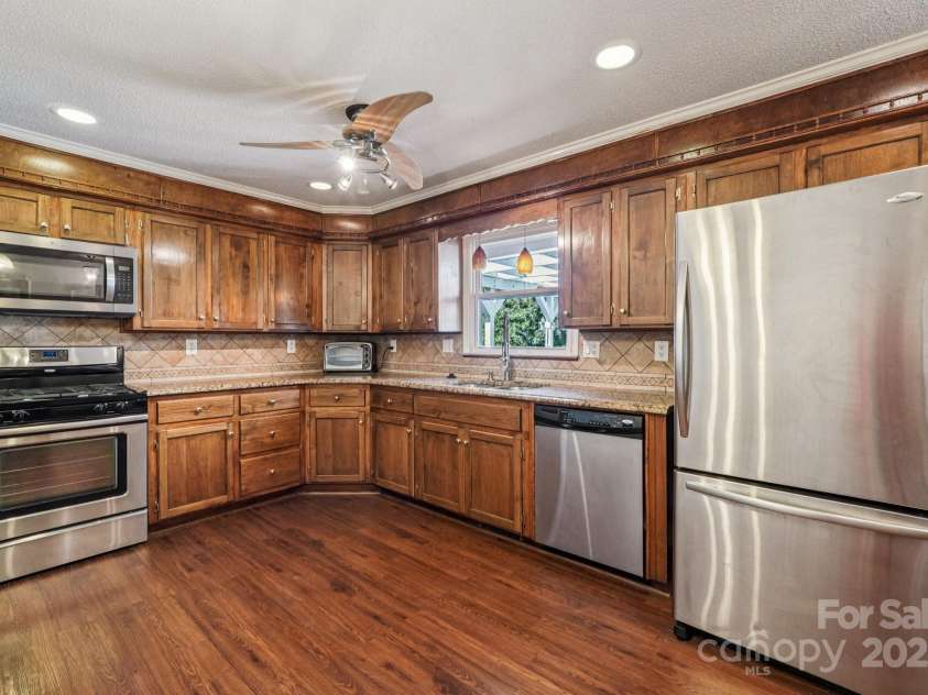 3333 Tanglewood Drive, Rock Hill, SC 29732.  MLS# CAR4276596, YatesRealty ID 1988. 