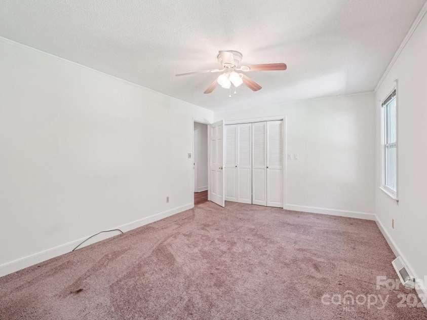 3333 Tanglewood Drive, Rock Hill, SC 29732.  MLS# CAR4276596, YatesRealty ID 1988. 