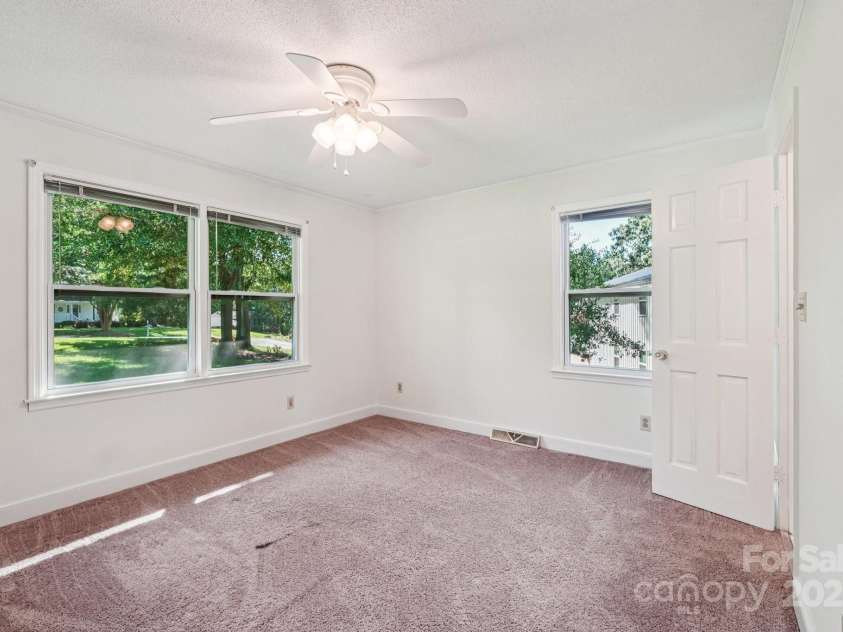 3333 Tanglewood Drive, Rock Hill, SC 29732.  MLS# CAR4276596, YatesRealty ID 1988. 