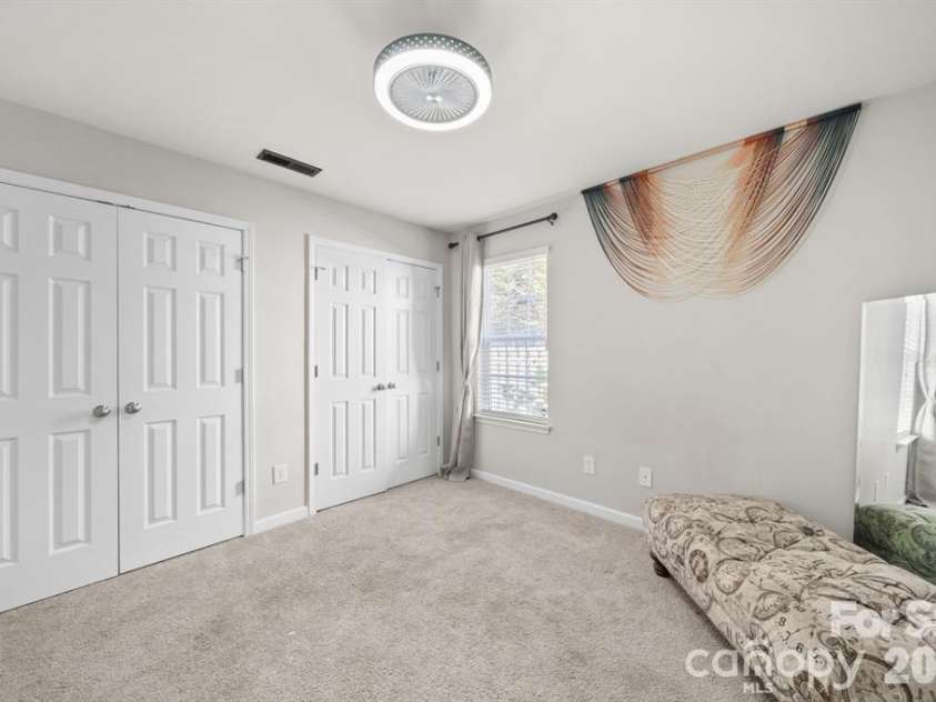 5207 Sunriver Road, Gastonia, NC 28054.  MLS# CAR4361713, YatesRealty ID 19881. 