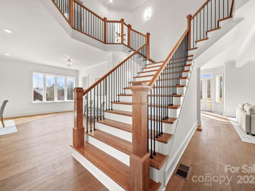 16612 Blackberry Hills Drive, Midland, NC 28107.  MLS# CAR4327675, YatesRealty ID 19882. 