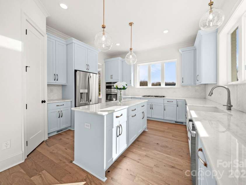 16612 Blackberry Hills Drive, Midland, NC 28107.  MLS# CAR4327675, YatesRealty ID 19882. 