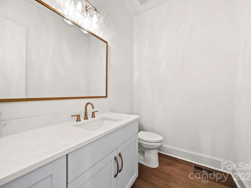 16612 Blackberry Hills Drive, Midland, NC 28107.  MLS# CAR4327675, YatesRealty ID 19882. Half Bathroom