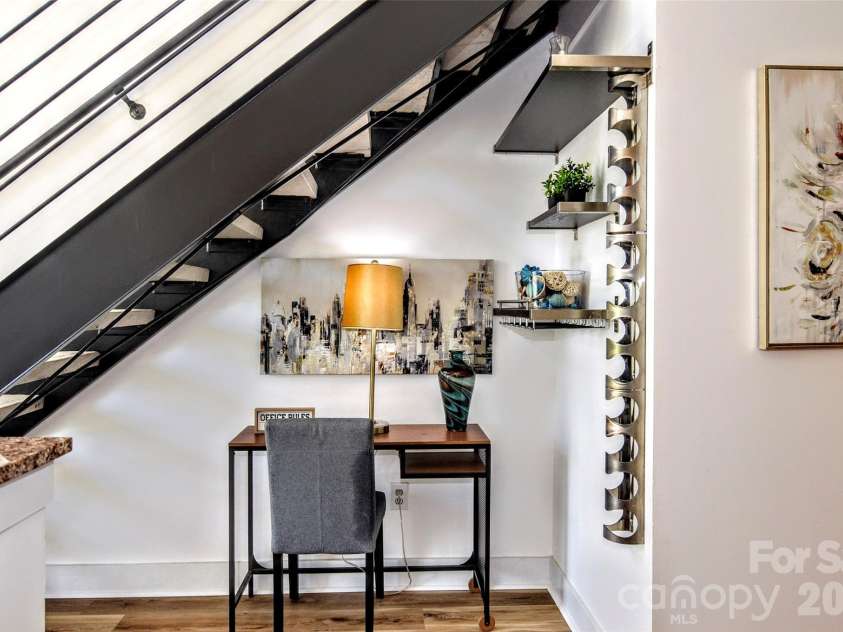 115 Park Avenue, Charlotte, NC 28203.  MLS# CAR4369074, YatesRealty ID 19883. 