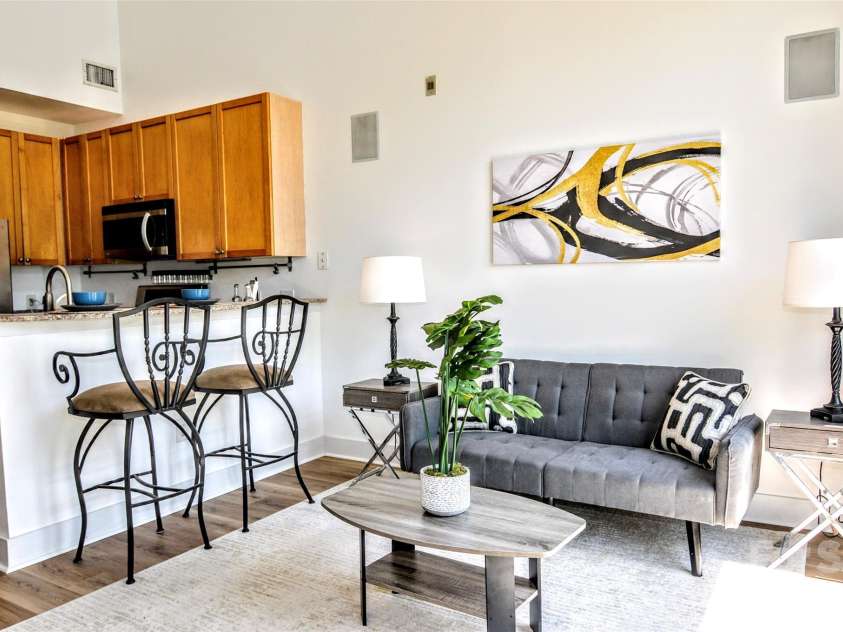 115 Park Avenue, Charlotte, NC 28203.  MLS# CAR4369074, YatesRealty ID 19883. 