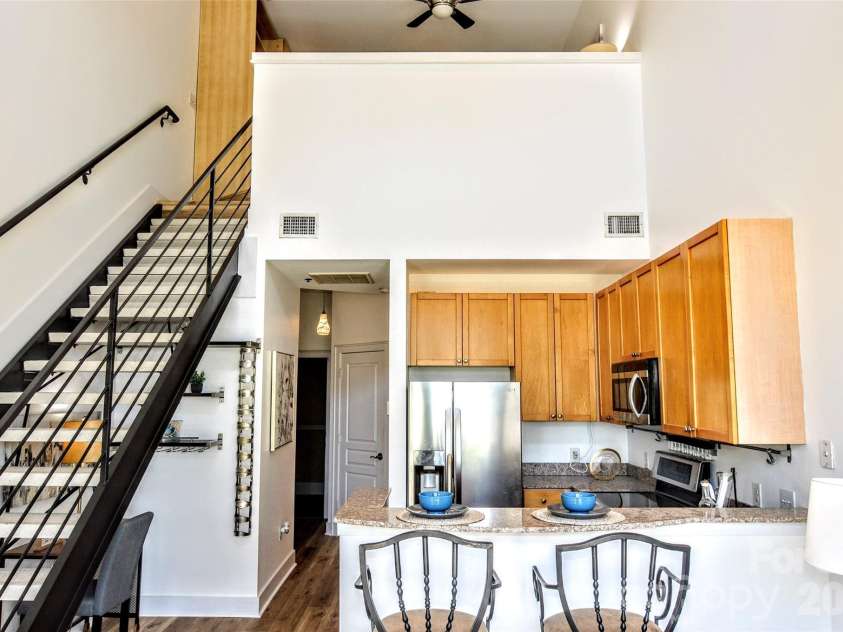 115 Park Avenue, Charlotte, NC 28203.  MLS# CAR4369074, YatesRealty ID 19883. 