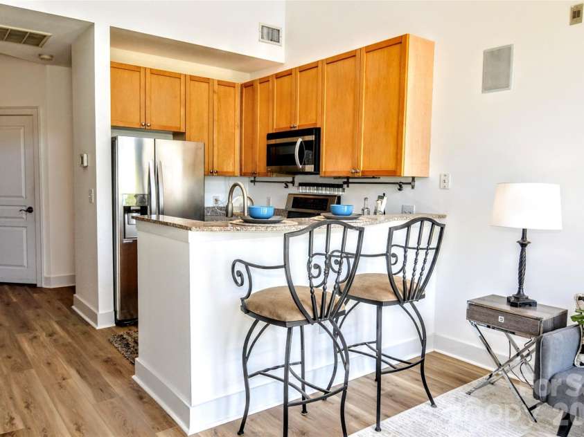 115 Park Avenue, Charlotte, NC 28203.  MLS# CAR4369074, YatesRealty ID 19883. 