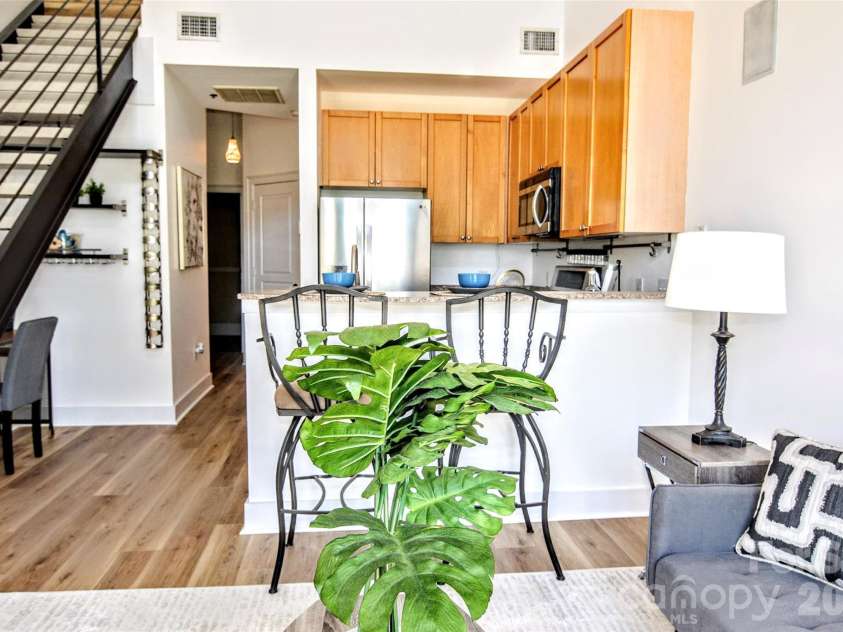 115 Park Avenue, Charlotte, NC 28203.  MLS# CAR4369074, YatesRealty ID 19883. 