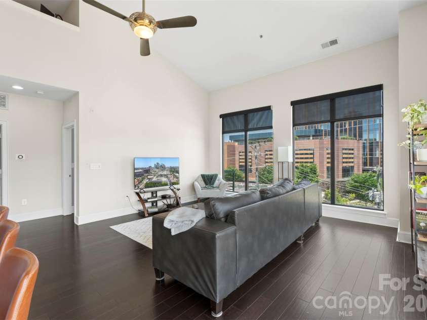 115 Park Avenue, Charlotte, NC 28203.  MLS# CAR4380379, YatesRealty ID 19883. 