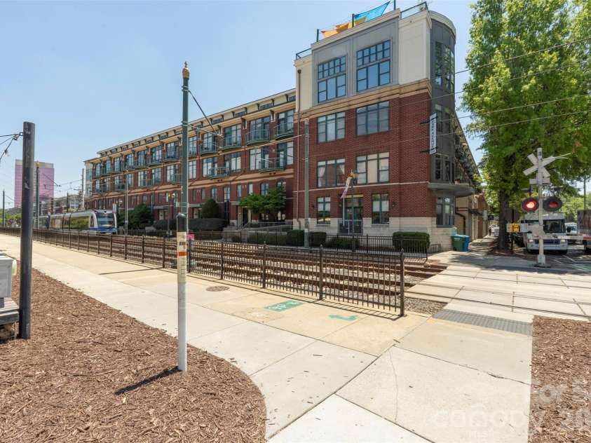 115 Park Avenue, Charlotte, NC 28203.  MLS# CAR4380379, YatesRealty ID 19883. 