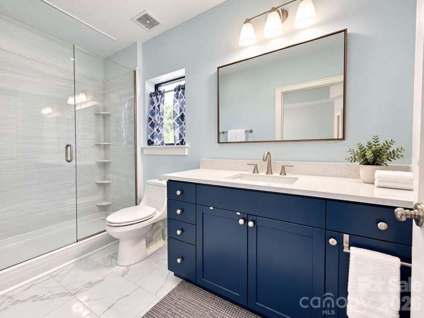 115 Park Avenue, Charlotte, NC 28203.  MLS# CAR4424783, YatesRealty ID 19883. 