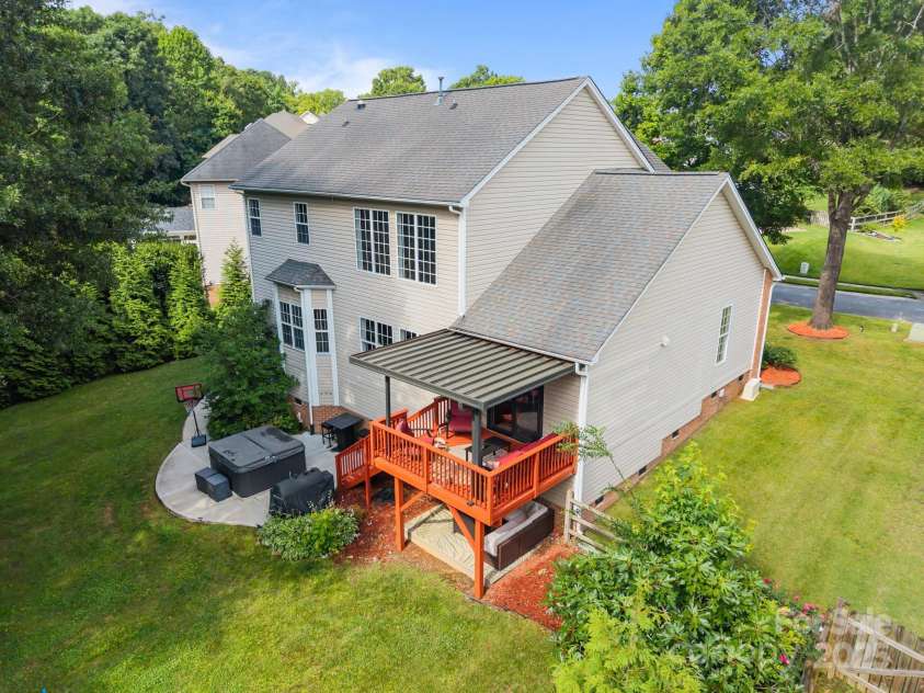 10919 Valley Spring Drive, Charlotte, NC 28277.  MLS# CAR4268812, YatesRealty ID 19884. 