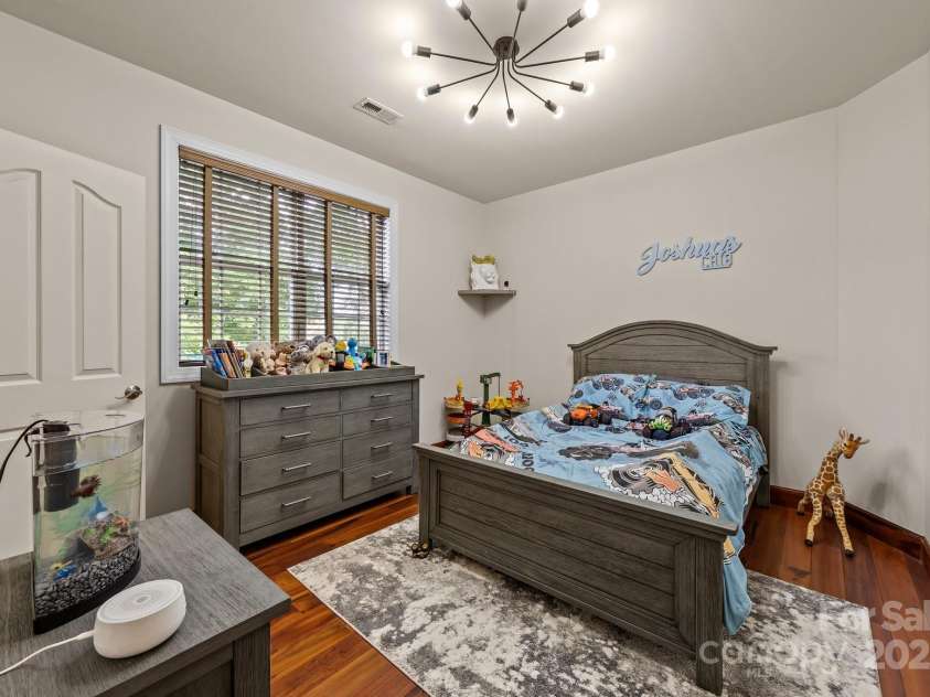 10919 Valley Spring Drive, Charlotte, NC 28277.  MLS# CAR4268812, YatesRealty ID 19884. 