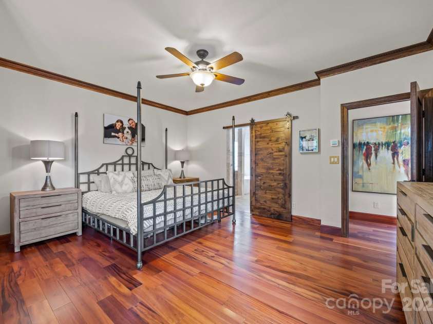 10919 Valley Spring Drive, Charlotte, NC 28277.  MLS# CAR4268812, YatesRealty ID 19884. 