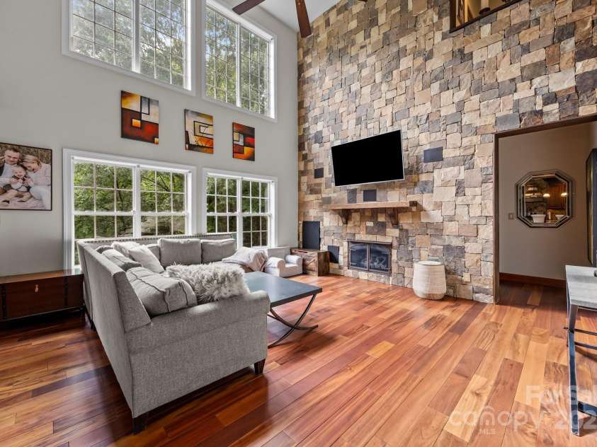 10919 Valley Spring Drive, Charlotte, NC 28277.  MLS# CAR4268812, YatesRealty ID 19884. 