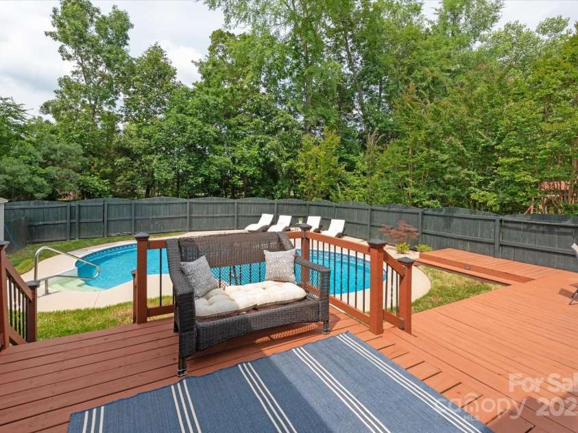 1003 Grayscroft Drive, Waxhaw, NC 28173.  MLS# CAR4267895, YatesRealty ID 19885. 