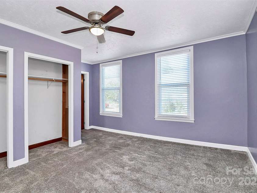 511 Elliott Street, Chester, SC 29706.  MLS# CAR4309653, YatesRealty ID 19887. 