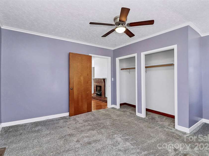 511 Elliott Street, Chester, SC 29706.  MLS# CAR4309653, YatesRealty ID 19887. 