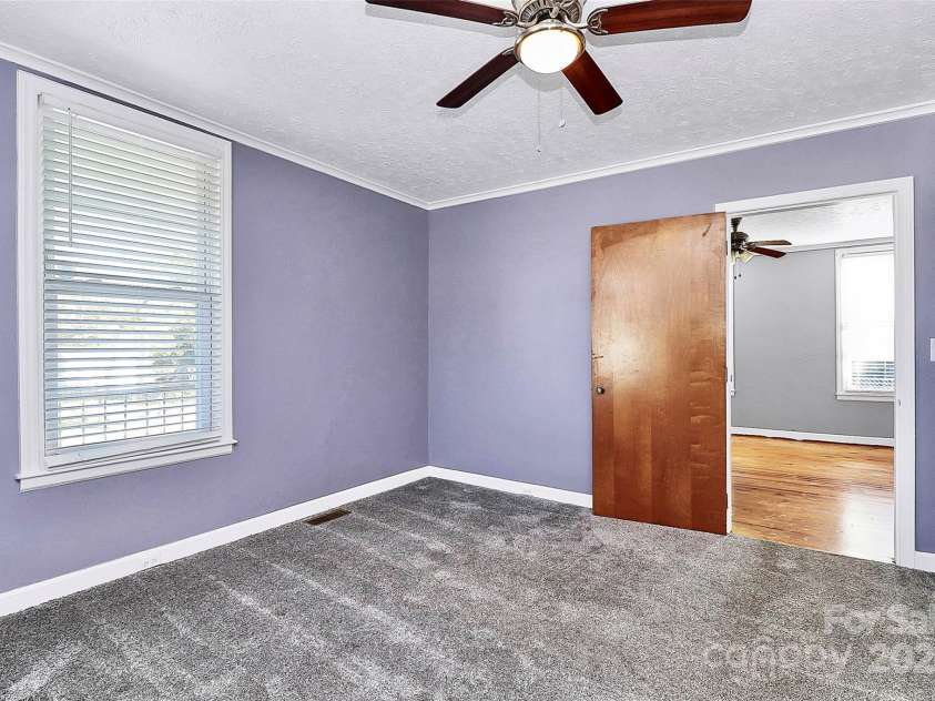 511 Elliott Street, Chester, SC 29706.  MLS# CAR4309653, YatesRealty ID 19887. 