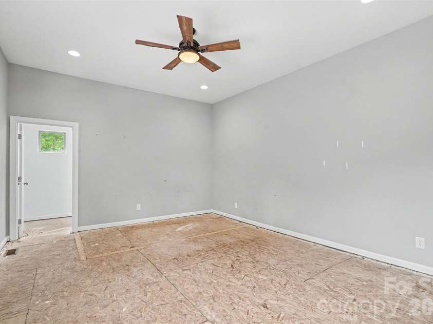 786 Ideal Drive, Concord, NC 28025.  MLS# CAR4376959, YatesRealty ID 19888. 