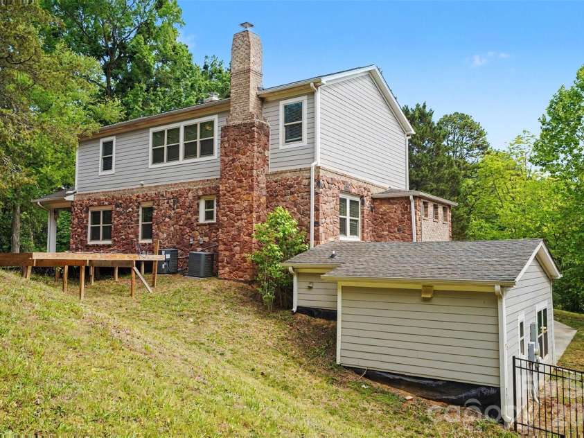 786 Ideal Drive, Concord, NC 28025.  MLS# CAR4376959, YatesRealty ID 19888. 