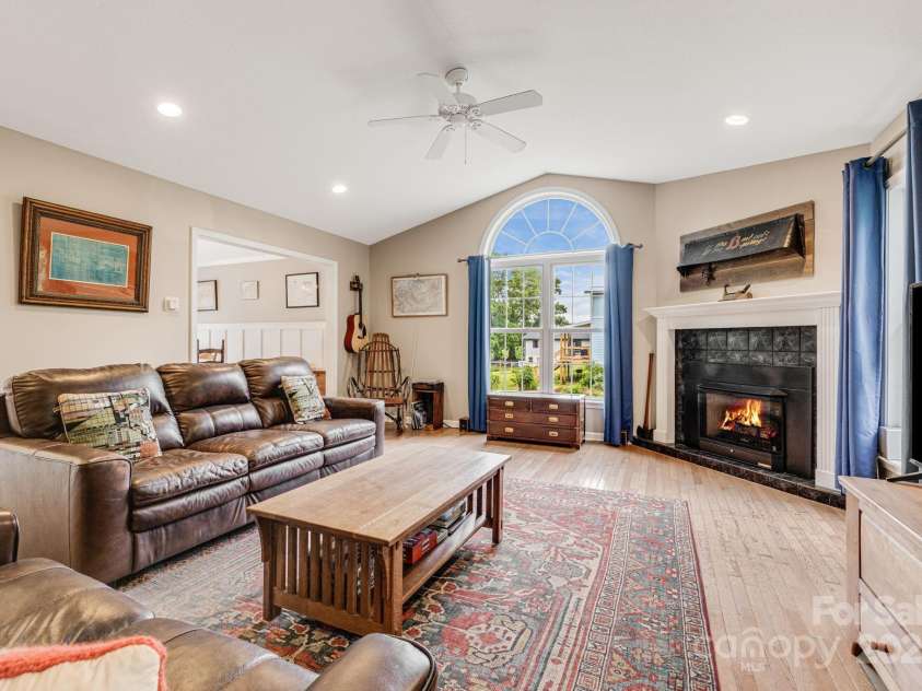 14 H G Buckner Meadow Road, Alexander, NC 28701.  MLS# CAR4266371, YatesRealty ID 19889. 