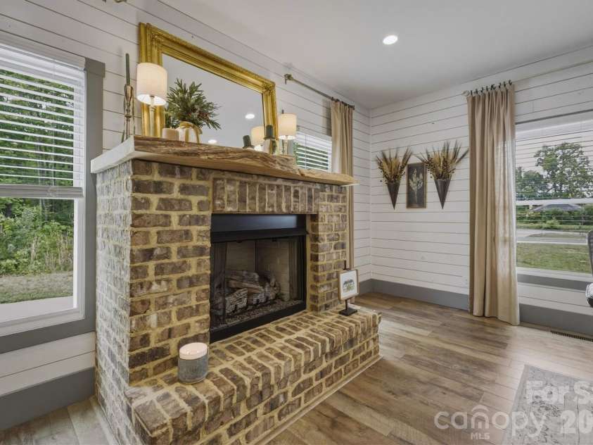 4190 Burkemont Road, Morganton, NC 28655.  MLS# CAR4377748, YatesRealty ID 19889. 