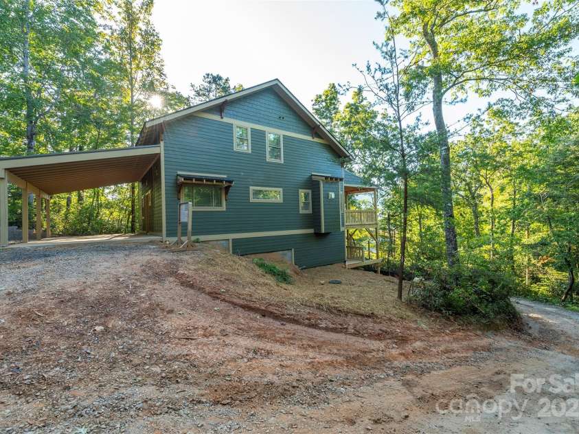 105 Bartram Way, Black Mountain, NC 28711.  MLS# CAR4330649, YatesRealty ID 1989. Home, Carport, and future partially paved Driveway