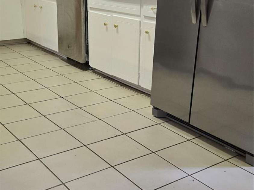 1629 and 1631 Harris Road, Fort Mill, SC 29708.  MLS# CAR4276684, YatesRealty ID 1989. 1629 Harris Kitchen