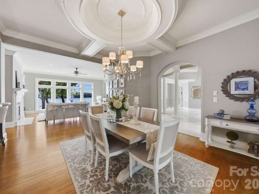 18103 Harbor Light Boulevard, Cornelius, NC 28031.  MLS# CAR4361515, YatesRealty ID 19890. Elegant dining room designed for refined entertaining
