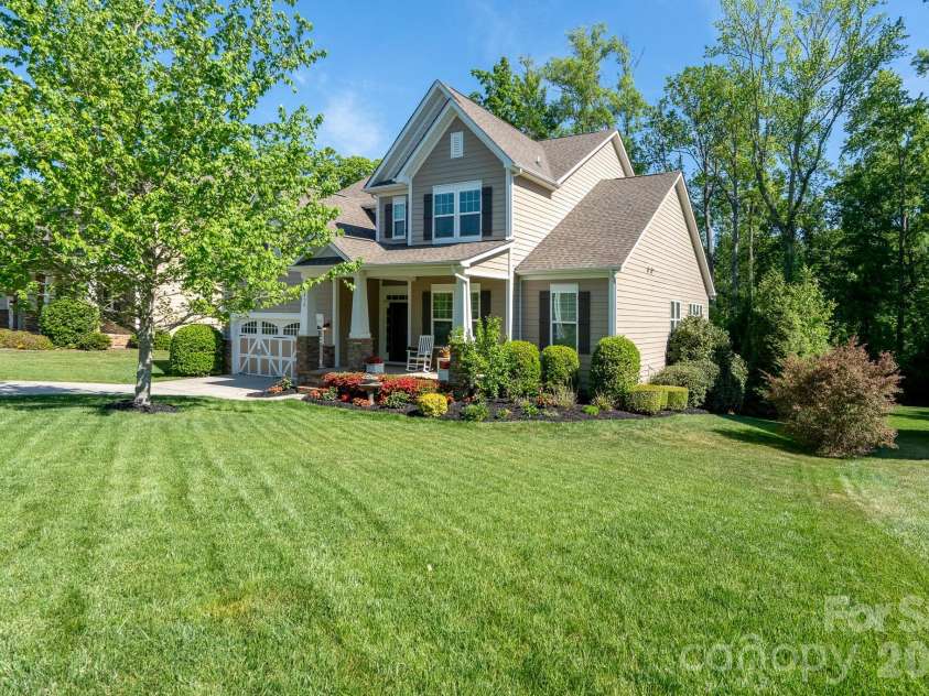 478 Iron Horse Lane, Midland, NC 28107.  MLS# CAR4371035, YatesRealty ID 19891. 