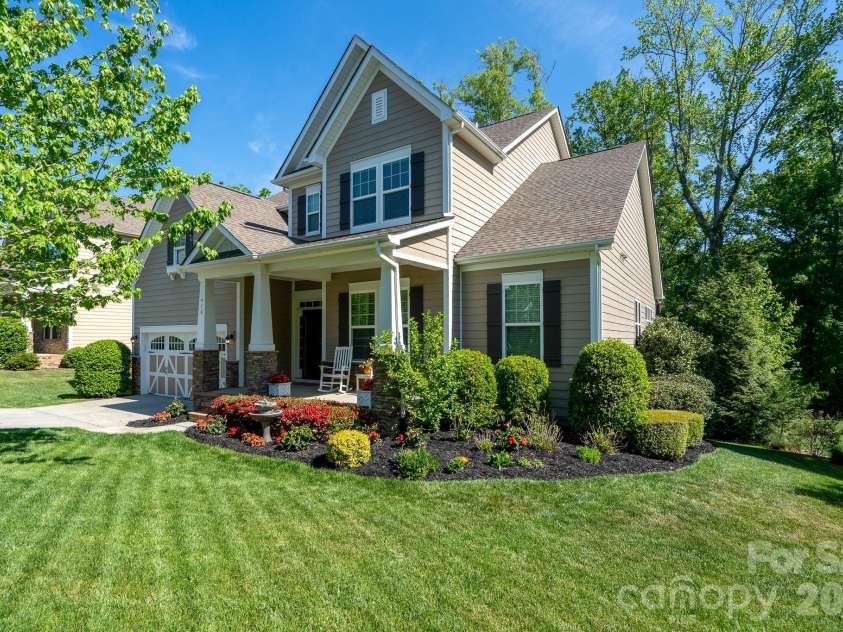 478 Iron Horse Lane, Midland, NC 28107.  MLS# CAR4371035, YatesRealty ID 19891. 