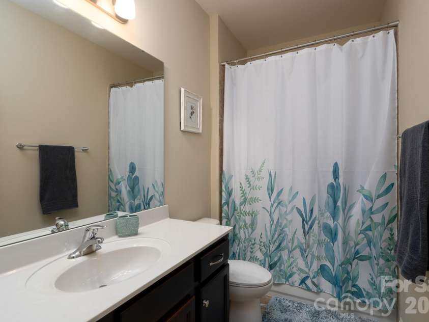 478 Iron Horse Lane, Midland, NC 28107.  MLS# CAR4371035, YatesRealty ID 19891. Full Bath - upper level