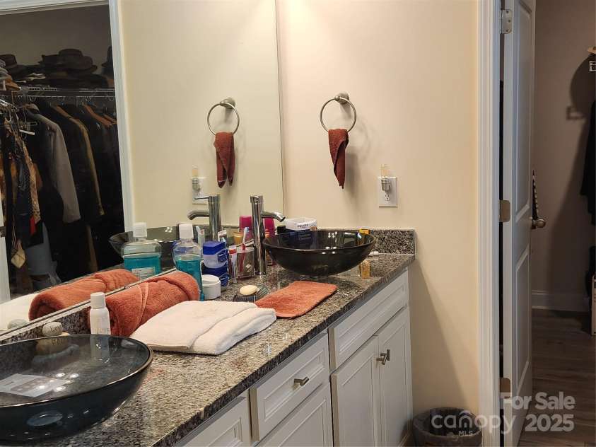 813 LATROBE Drive, Iron Station, NC 28080.  MLS# CAR4258445, YatesRealty ID 19891. 