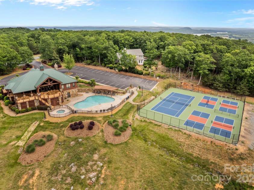 1220 Sierra Trace Road, Denton, NC 27239.  MLS# CAR4289896, YatesRealty ID 19896. 