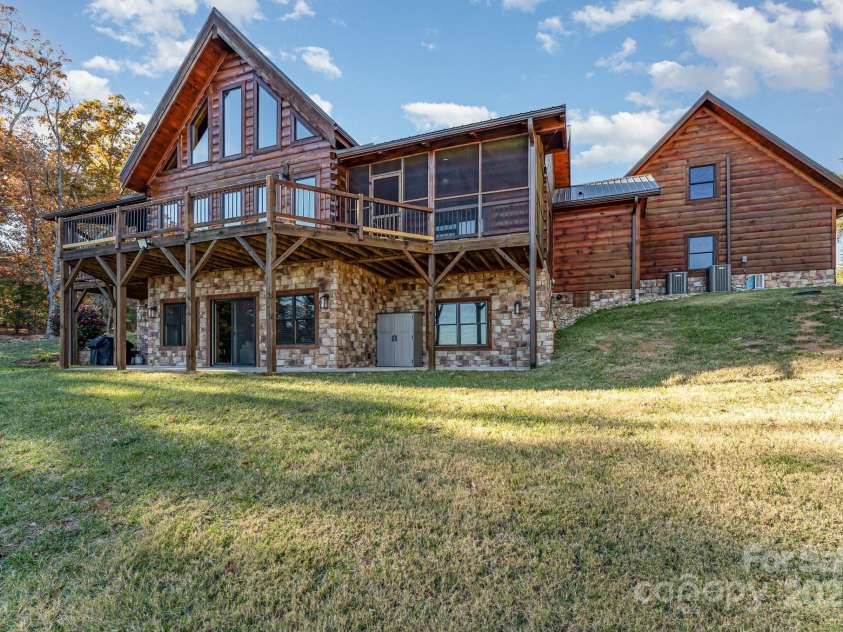 1220 Sierra Trace Road, Denton, NC 27239.  MLS# CAR4289896, YatesRealty ID 19896. 