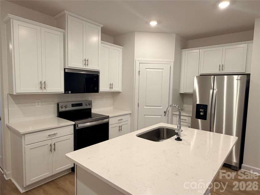 8112 Hidden Springs Trail, Charlotte, NC 28216.  MLS# CAR4343963, YatesRealty ID 19897. 