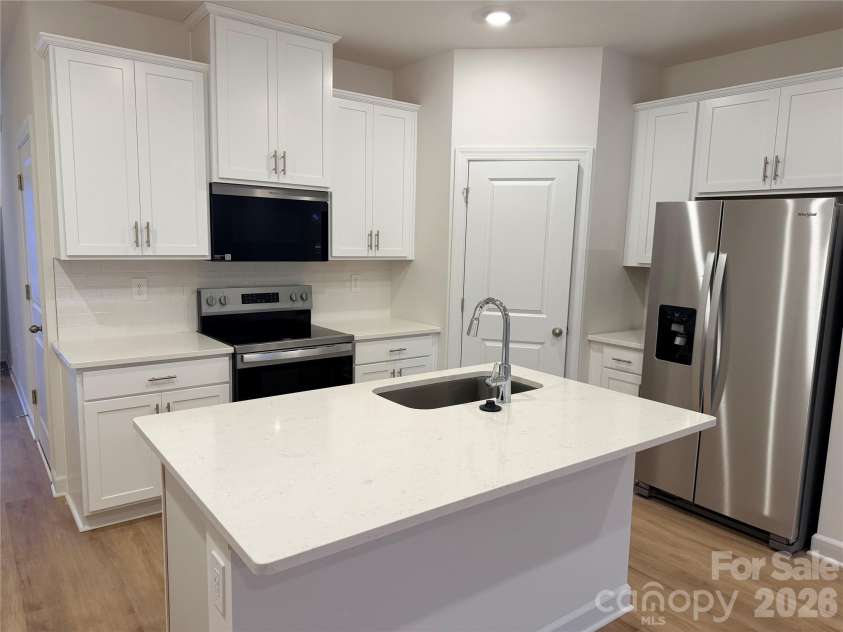 8112 Hidden Springs Trail, Charlotte, NC 28216.  MLS# CAR4343963, YatesRealty ID 19897. 