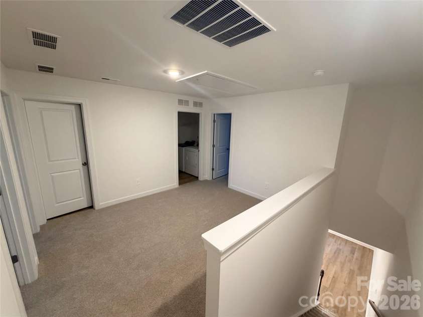 8112 Hidden Springs Trail, Charlotte, NC 28216.  MLS# CAR4343963, YatesRealty ID 19897. 