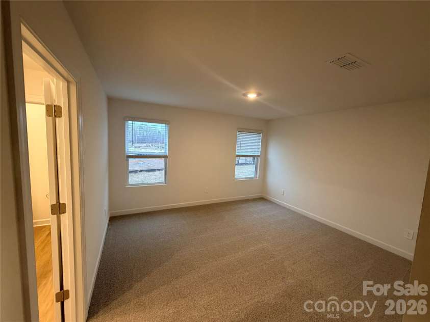 8112 Hidden Springs Trail, Charlotte, NC 28216.  MLS# CAR4343963, YatesRealty ID 19897. 
