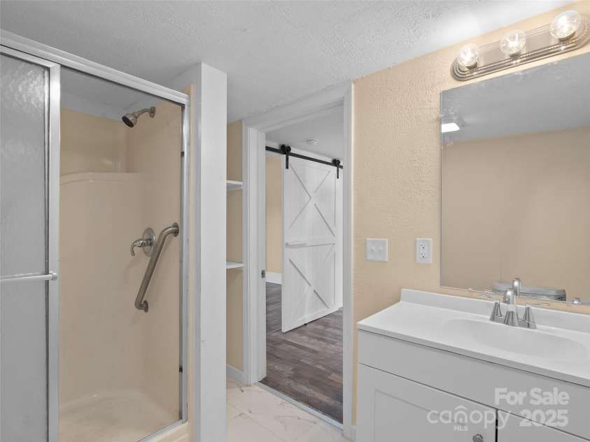 290 Killian Street, Waynesville, NC 28786.  MLS# CAR4181896, YatesRealty ID 199. 