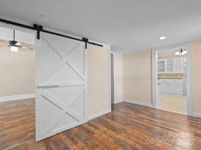 290 Killian Street, Waynesville, NC 28786.  MLS# CAR4181896, YatesRealty ID 199. 