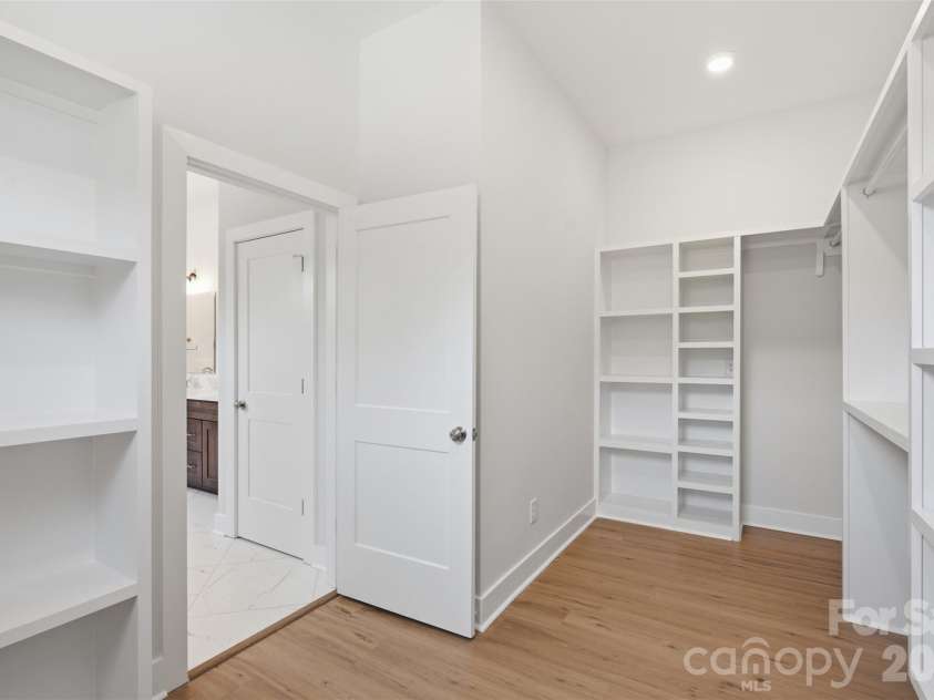 135 Camerons Mill Lane, Statesville, NC 28625.  MLS# CAR4402316, YatesRealty ID 1990. 