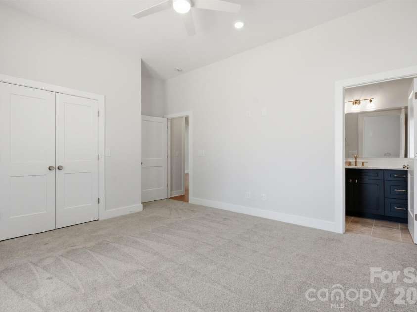 135 Camerons Mill Lane, Statesville, NC 28625.  MLS# CAR4402316, YatesRealty ID 1990. 