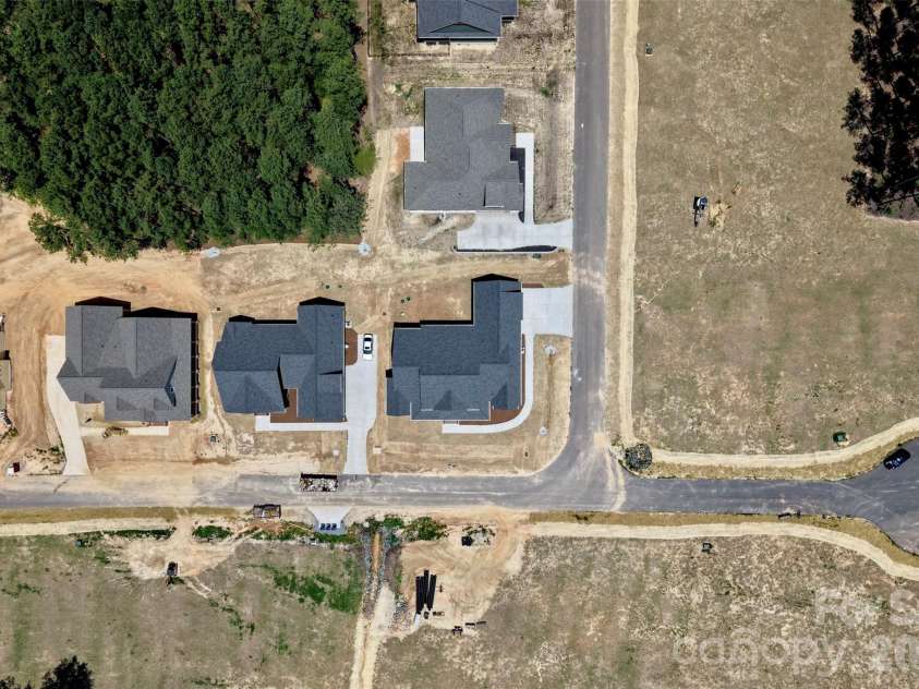 135 Camerons Mill Lane, Statesville, NC 28625.  MLS# CAR4402316, YatesRealty ID 1990. 