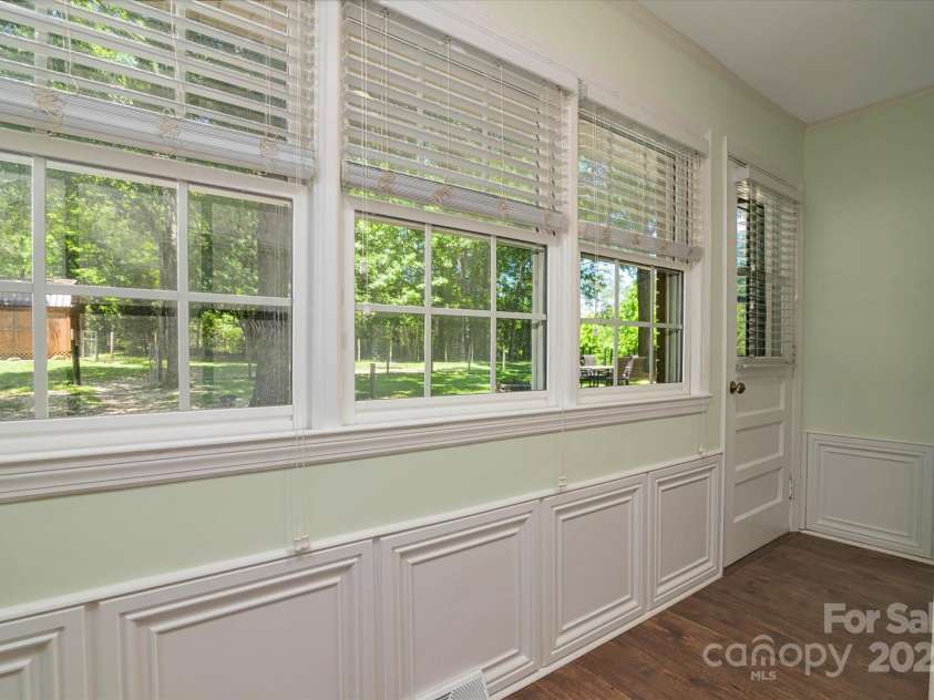 2618 Pineview Drive, Lancaster, SC 29720.  MLS# CAR4263845, YatesRealty ID 19900. 