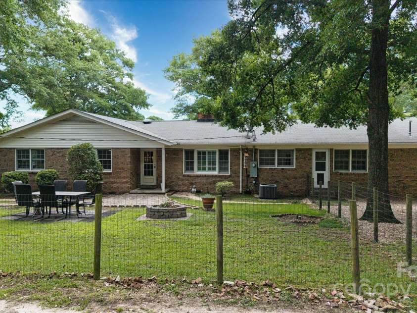 2618 Pineview Drive, Lancaster, SC 29720.  MLS# CAR4263845, YatesRealty ID 19900. Extensive fencing in back yard